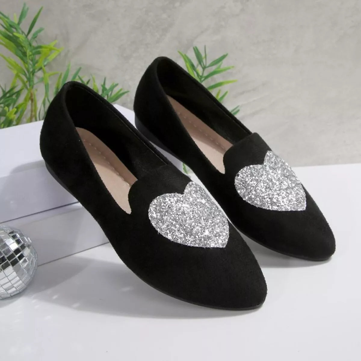 79b5a8f7f849464595e55d3d3bcd4040-Max-Origin